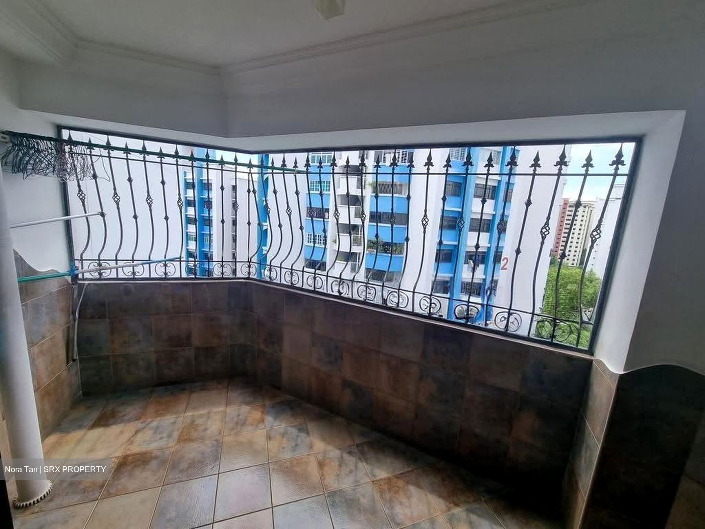 Blk 227D Compassvale Court (Sengkang), HDB 5 Rooms #622546031